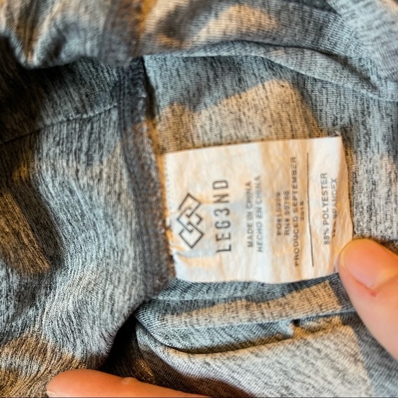 ✨LEG3ND Grey & White Athletic Leggings✨ - Picture 2 of 10